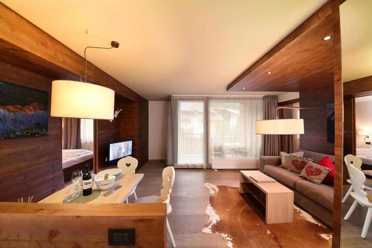 Ariston Dolomiti Residence Toblach Exteriér fotografie
