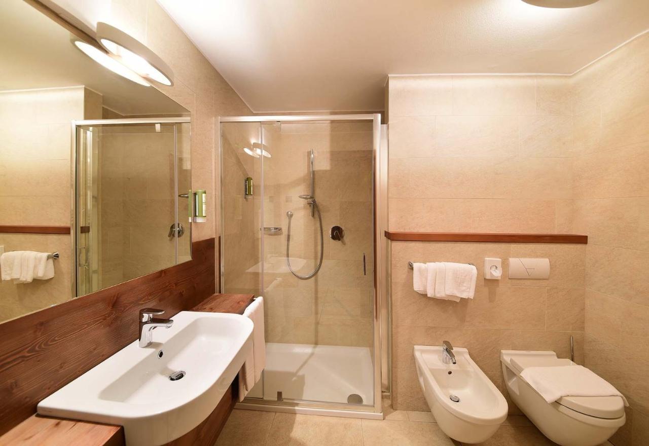 Ariston Dolomiti Residence Toblach Pokoj fotografie